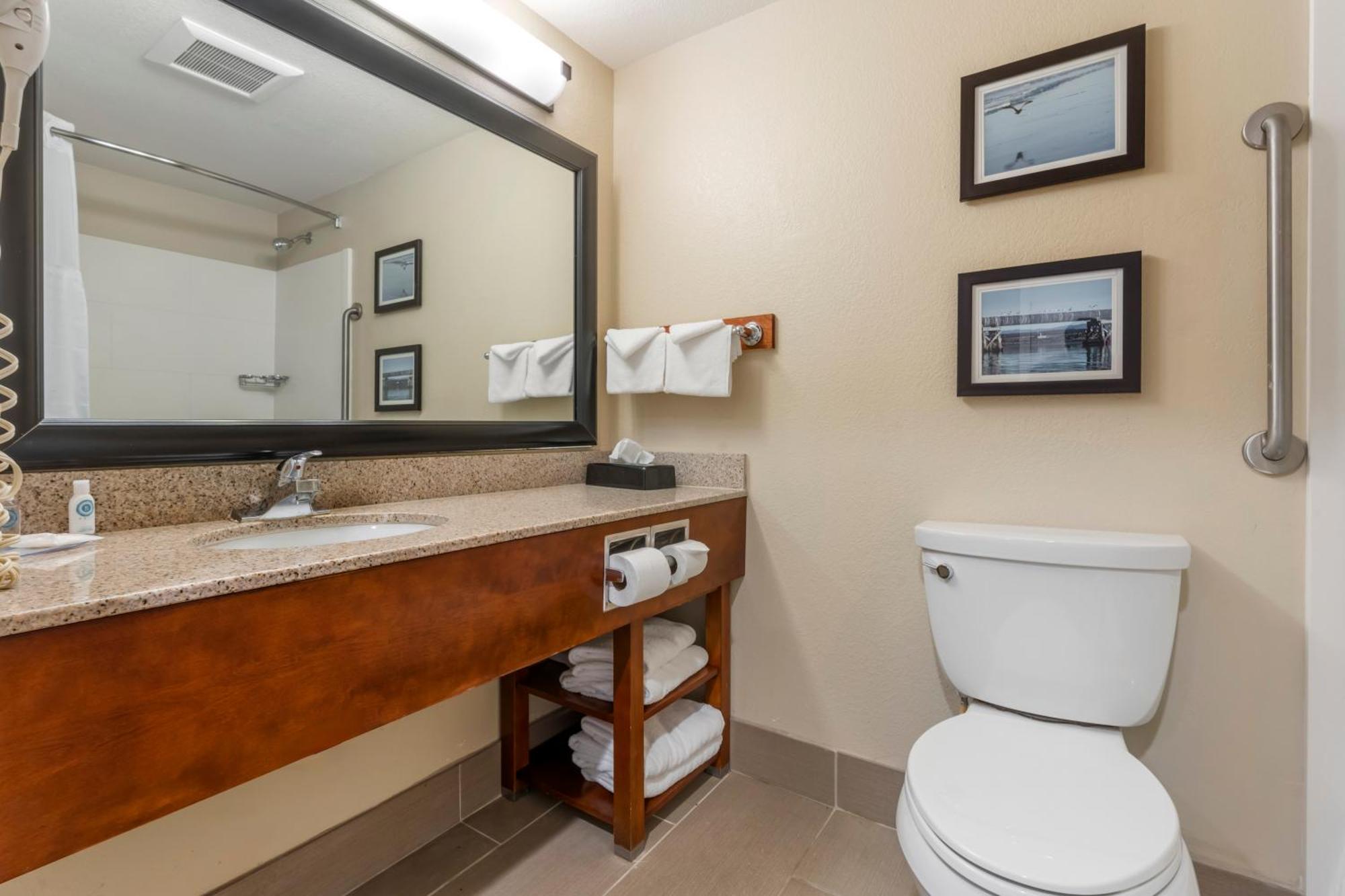 Comfort Inn Arcata Bagian luar foto