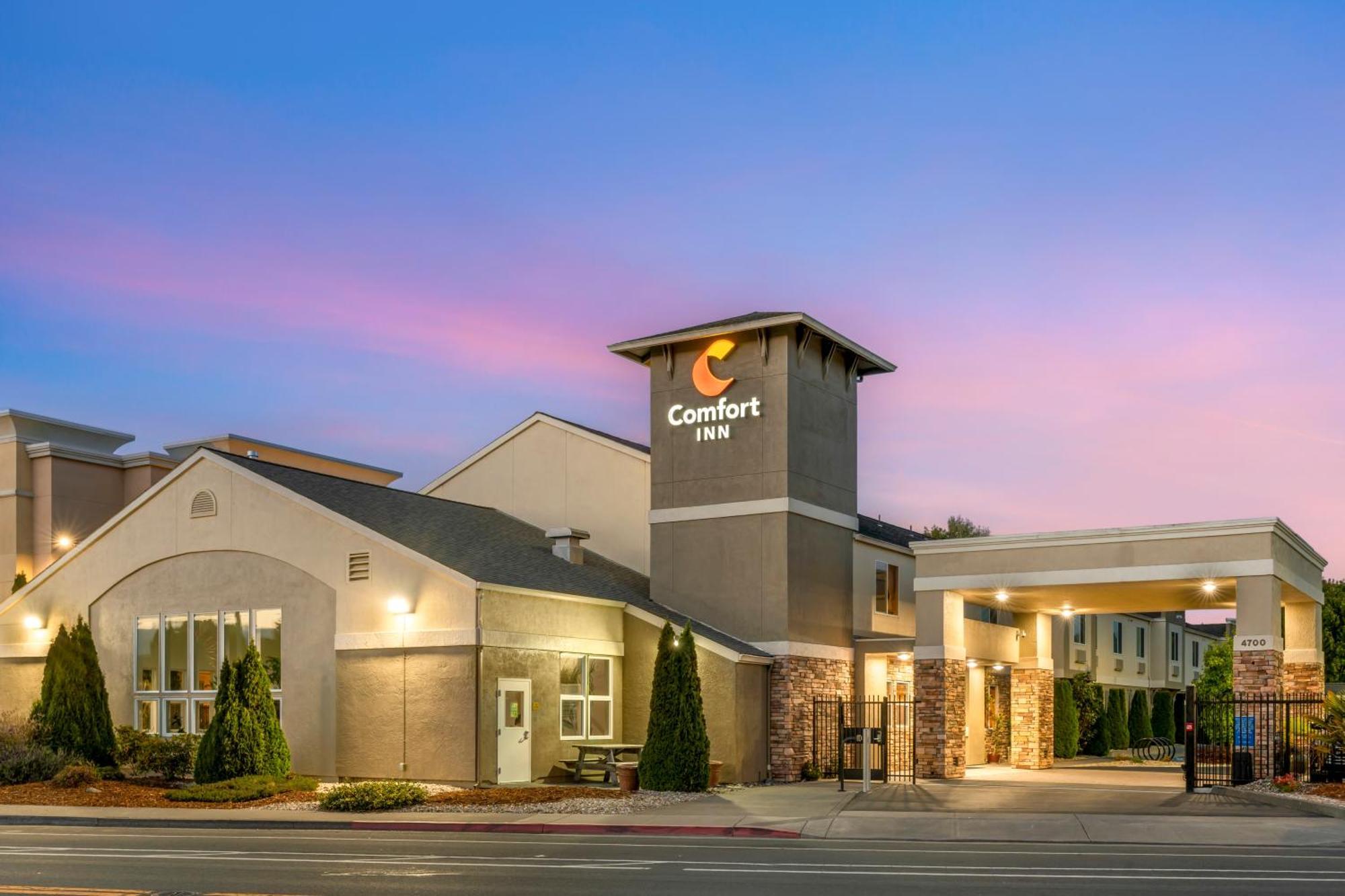 Comfort Inn Arcata Bagian luar foto