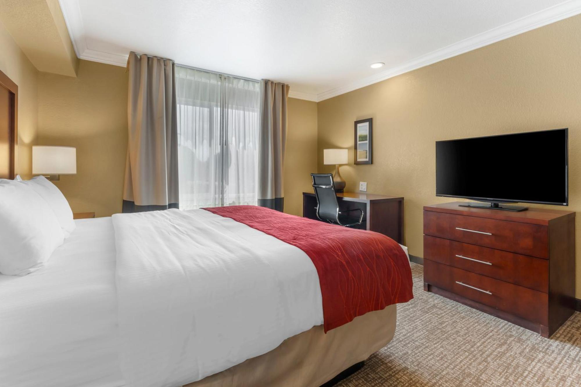 Comfort Inn Arcata Bagian luar foto